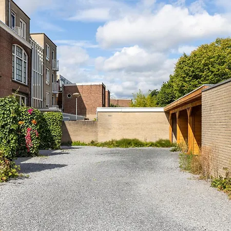 Lila-licious Appartement Breda