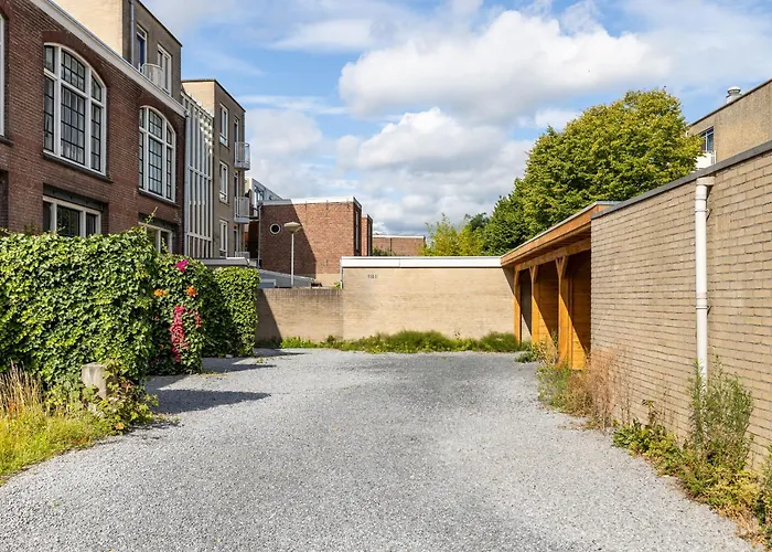 Lila-licious Appartement Breda